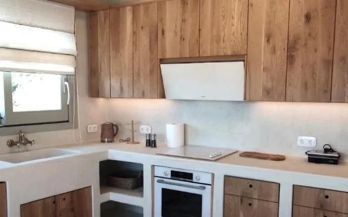 Degaetas * Antiparos Town